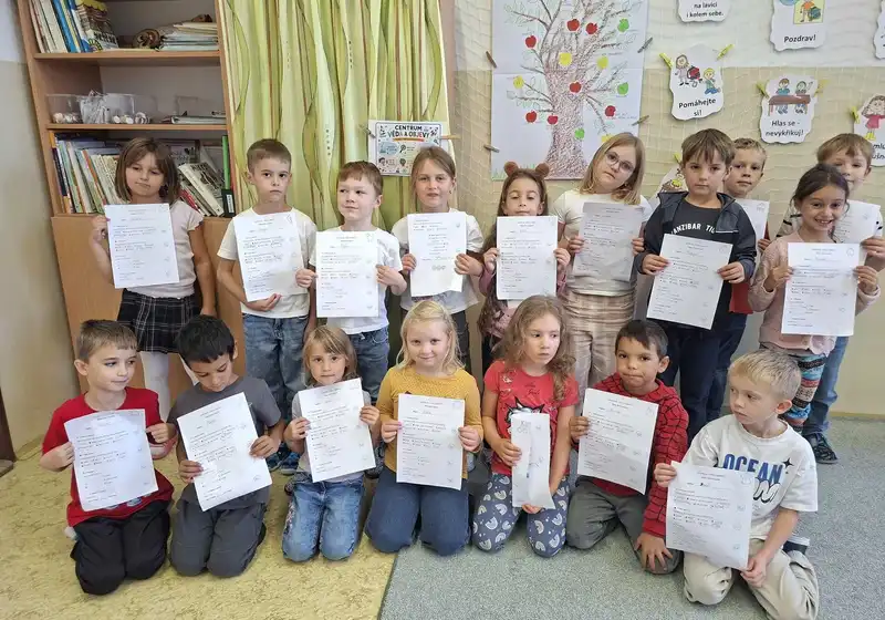 Bacil, Vitamín a malí detektivové: prvňáčci jdou zdraví naproti