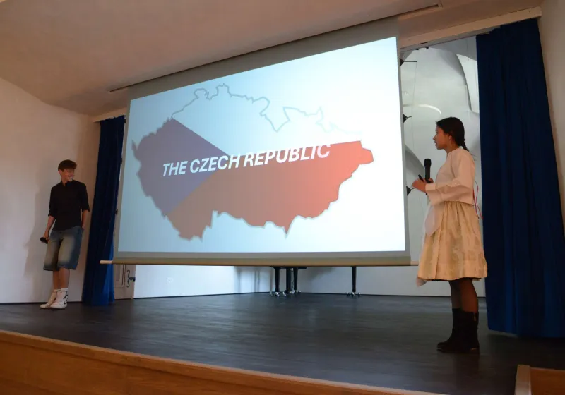 Slavnostní zahájení Mezinárodního týdne na ostrožském zámku