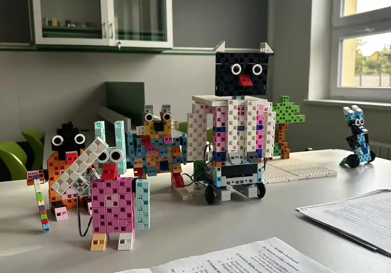 Učebna 4.0 – od šroubku k robotu