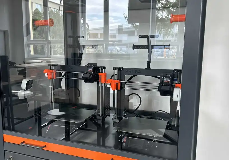 Učebna 4.0 – od šroubku k robotu